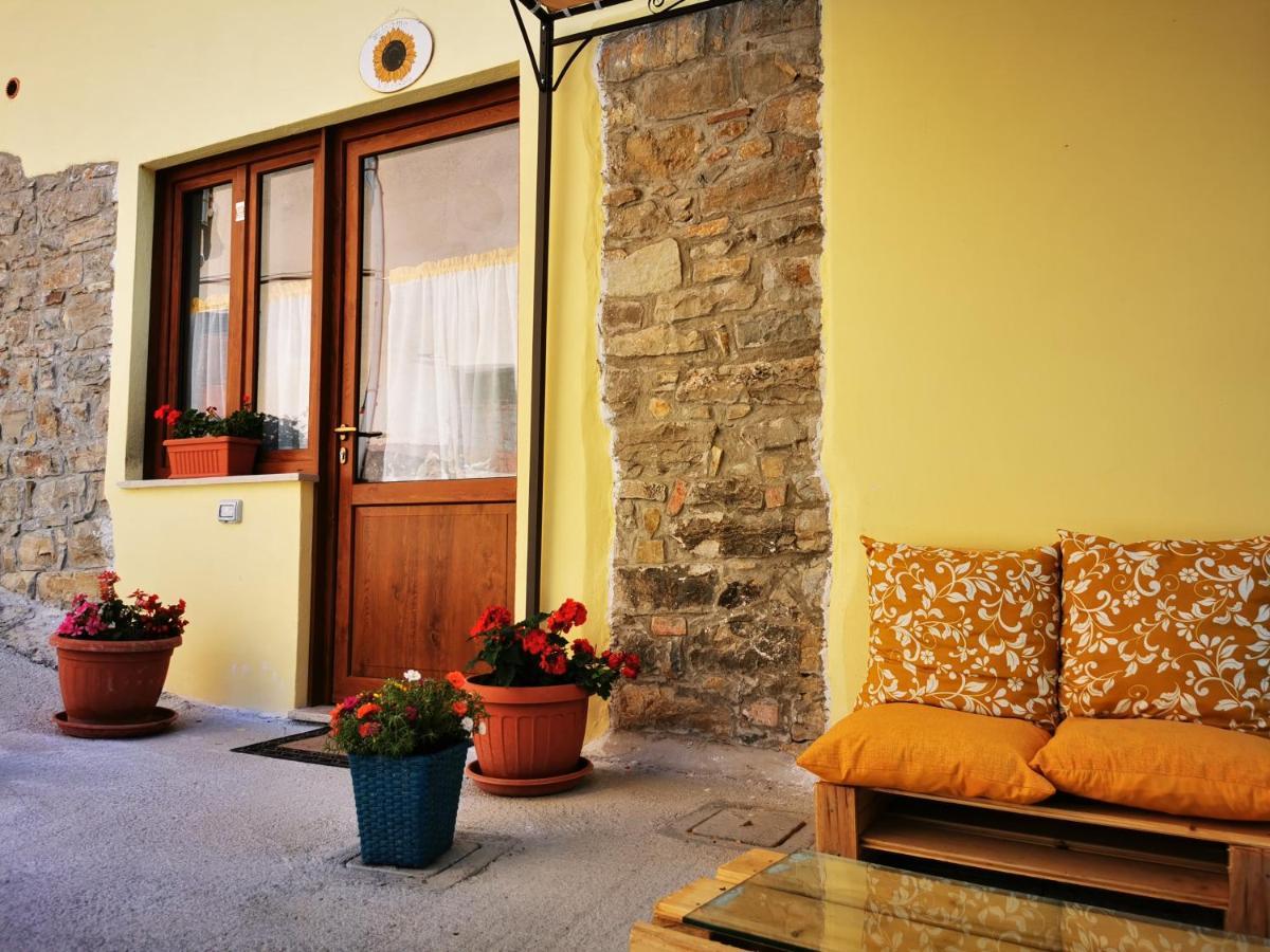Agriturismo B&B Il Girasole Roccadaspide Esterno foto